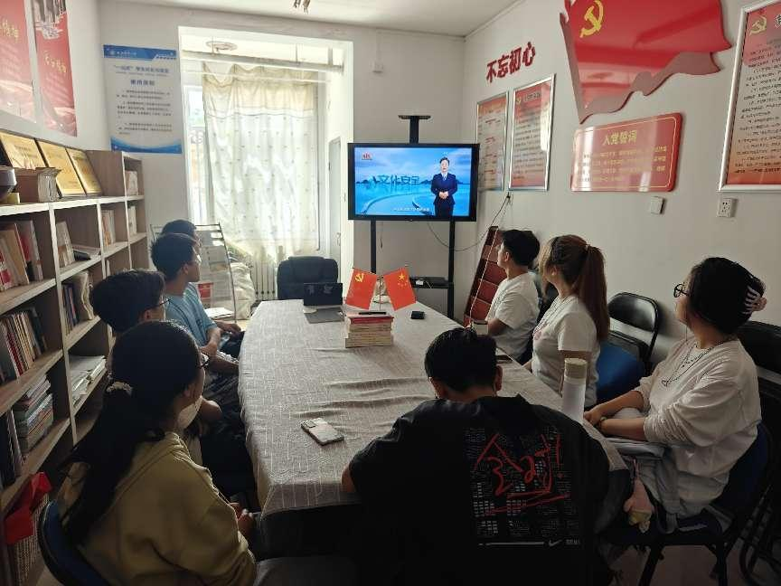 https://mmbiz.qpic.cn/sz_mmbiz_png/FcZ6kiaagMb3NiaLazVnHy3iaT3LgHjLP2YLx4sbEd9aREJQg1wKnV3s8ZTq5uXfHZRvRfoLgialYLh6GtFb8ZD0gA/640?wx_fmt=png&from=appmsg