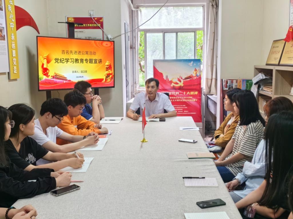 https://mmbiz.qpic.cn/sz_mmbiz_png/FcZ6kiaagMb3R3wBj0FtHddxQ5ht9Ve7tCVCDJ6LVvDicmSc761LRbaoZI0mMgMDhmgFetLibEvwl2ngCwrl4Yukw/640?wx_fmt=png&from=appmsg