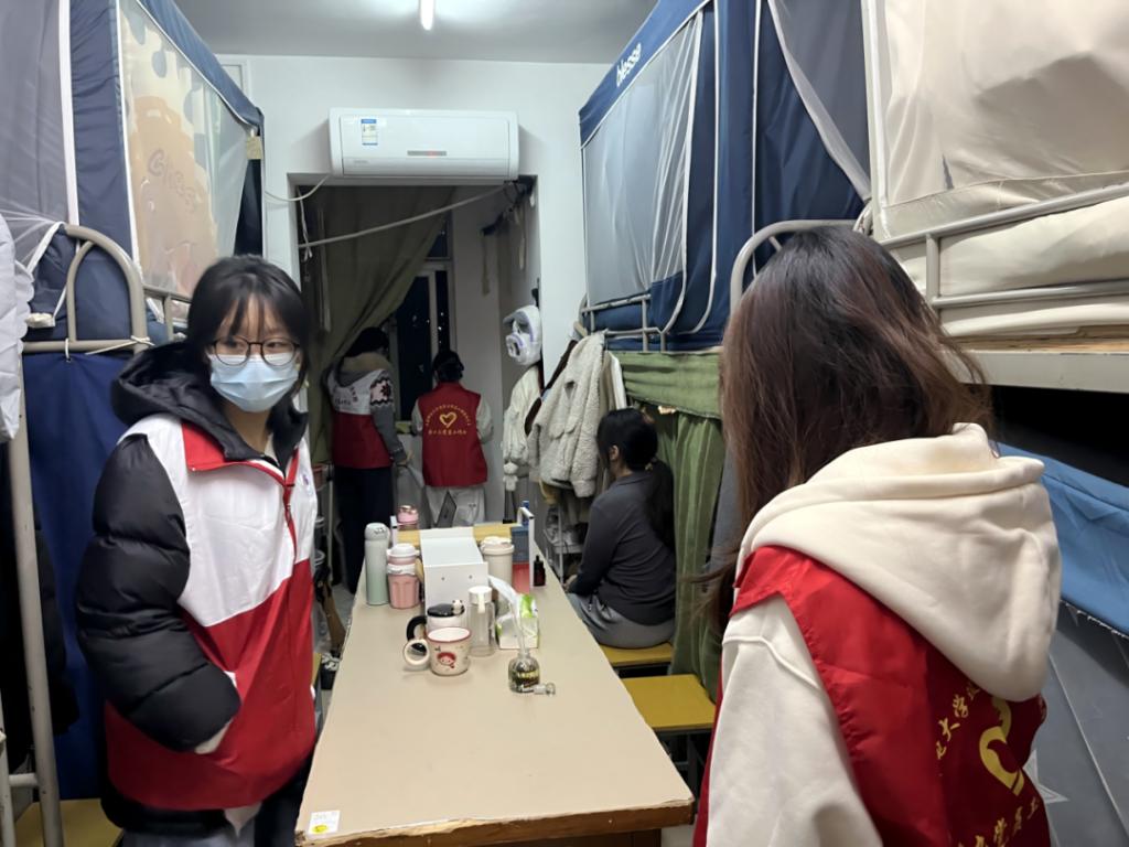 https://mmbiz.qpic.cn/sz_mmbiz_png/FcZ6kiaagMb2hicMm2w0UaibT6iaHmm57f3exGs1juj7NKE3zx2ReibvNBX7MekCxrbxicDkHGEFq8Tz7dFYKAZiaJPhQ/640?wx_fmt=png&from=appmsg
