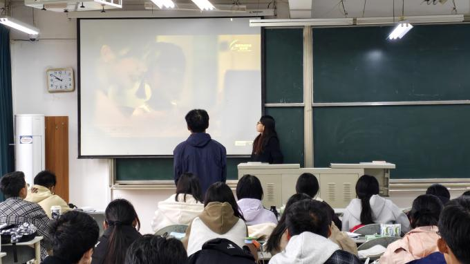 https://mmbiz.qpic.cn/sz_mmbiz_png/FcZ6kiaagMb2zDibmHBv4tAP0Y5ucmibMMmbrZibmKxcN9aqTtmt6dRvVvxGK3ClsTv2VRwTF66IIDVqb0OzcxMO2A/640?wx_fmt=png&from=appmsg
