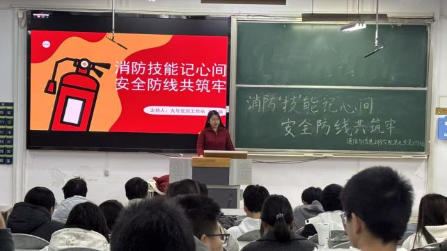 https://mmbiz.qpic.cn/sz_mmbiz_png/FcZ6kiaagMb2PakAe2fXthDlevKCl1fa3QOK3wtbTAL3NicQo17ibYZMmnx9zQNHsHRLic2Pjbf5x6akCny7ycuxiaQ/640?wx_fmt=png&from=appmsg