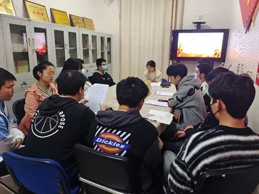 https://mmbiz.qpic.cn/mmbiz_jpg/FcZ6kiaagMb1uVAmic2iayf8UzORop0cJHiaLtOiavickAhKYB8AwU8EPZR6bJjDALh1XMqQBAQrKsQWwmTPPqjdZ6rg/640?wx_fmt=jpeg