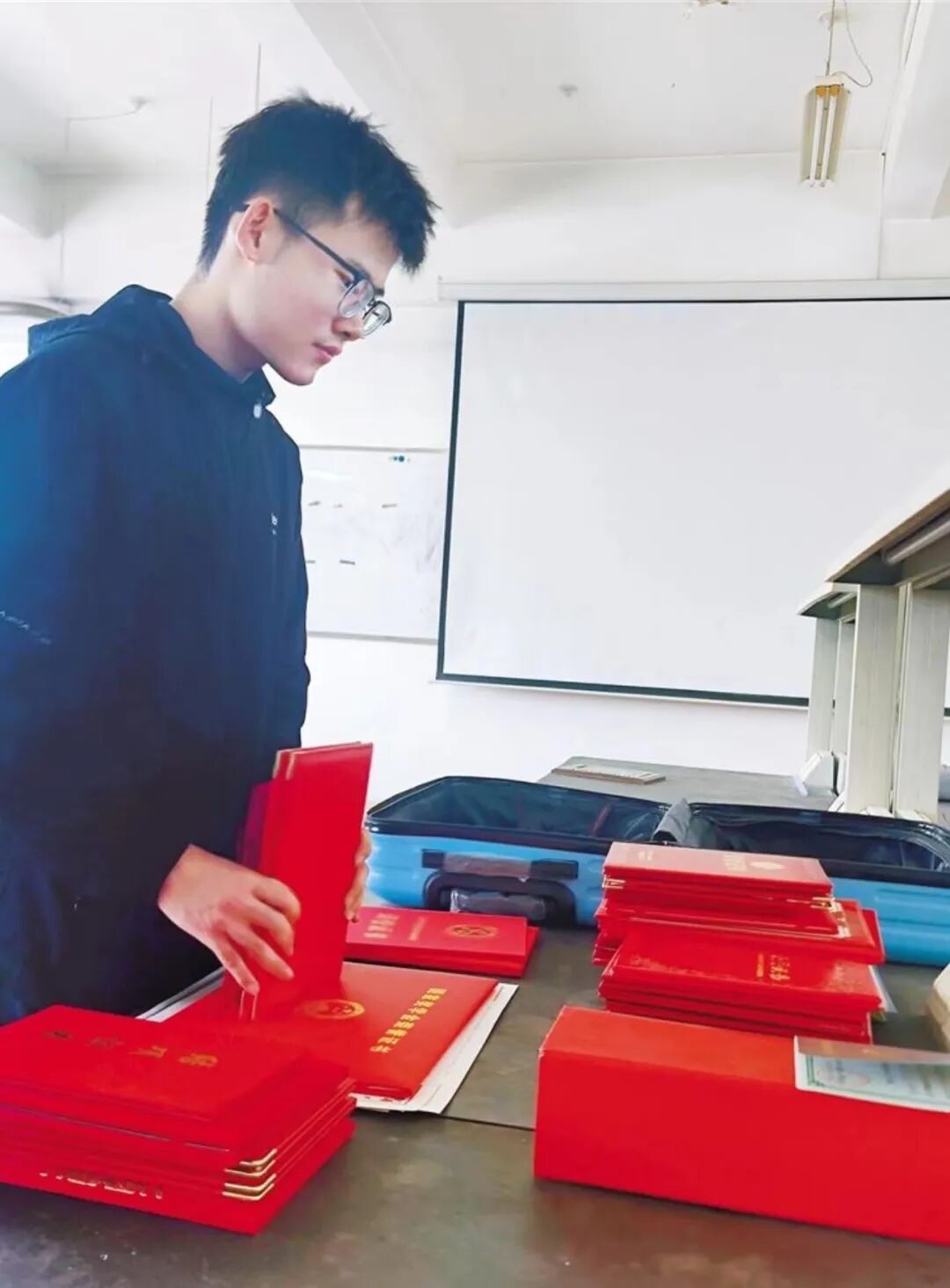 https://mmbiz.qpic.cn/sz_mmbiz_jpg/FcZ6kiaagMb2uLzoQ6Z8SDkW3Ywx0cyAichsiaicX8na6SgNmYEayqksB202nlx0UQibGAyk1z9vBfnMWGam63BzN0w/640?wx_fmt=jpeg&from=appmsg https://mmbiz.qpic.cn/sz_mmbiz_jpg/FcZ6kiaagMb2uLzoQ6Z8SDkW3Ywx0cyAichsiaicX8na6SgNmYEayqksB202nlx0UQibGAyk1z9vBfnMWGam63BzN0w/640?wx_fmt=jpeg&from=appmsg