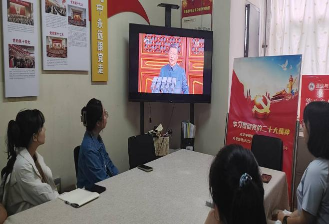 https://mmbiz.qpic.cn/sz_mmbiz_png/FcZ6kiaagMb3fNn7Dr66GGBjNKxubUZaEibKRPvbaQUQ7Ctwb9WCSZiaoe4geGdwqIDxibqBhz15MTYqm7y9biaNM6Q/640?wx_fmt=png&from=appmsg