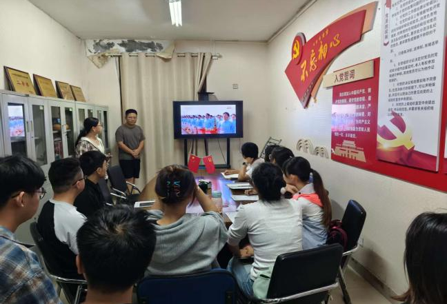 https://mmbiz.qpic.cn/sz_mmbiz_png/FcZ6kiaagMb3fNn7Dr66GGBjNKxubUZaExnZicu0PZ9J7roN48RavicUIxhicx5IgMqEU8ImhqIUNNVibkJKyXKtpoQ/640?wx_fmt=png&from=appmsg