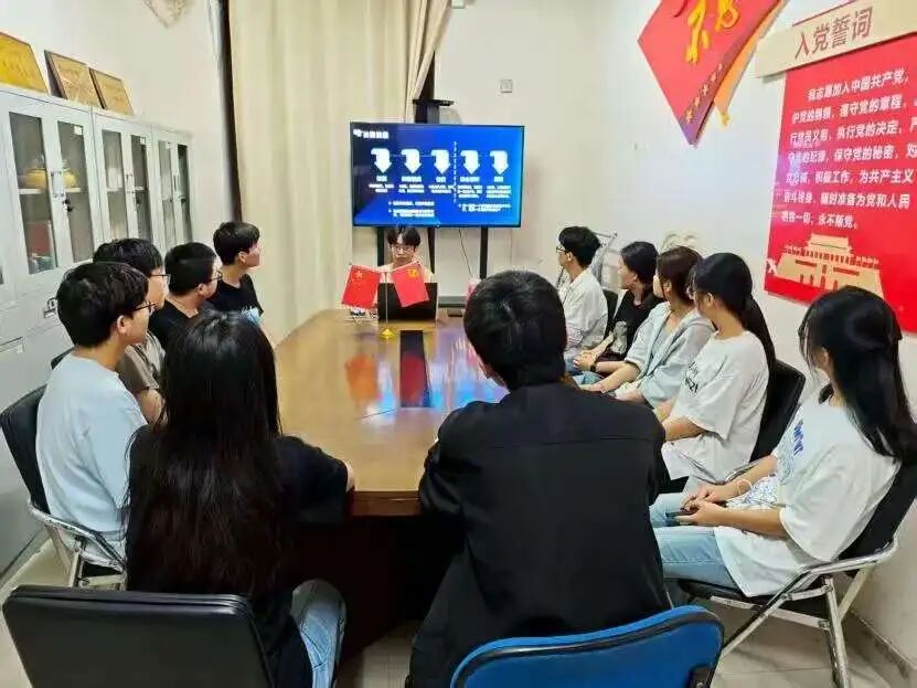 https://mmbiz.qpic.cn/sz_mmbiz_jpg/FcZ6kiaagMb2IOEv3GHiclcJC5R2iaS6j4j3L0hWFurqKdcjq314ESeesWy1ZmZauxdMHDsNXbNreVsaH1kPCWaPA/640?wx_fmt=jpeg&from=appmsg